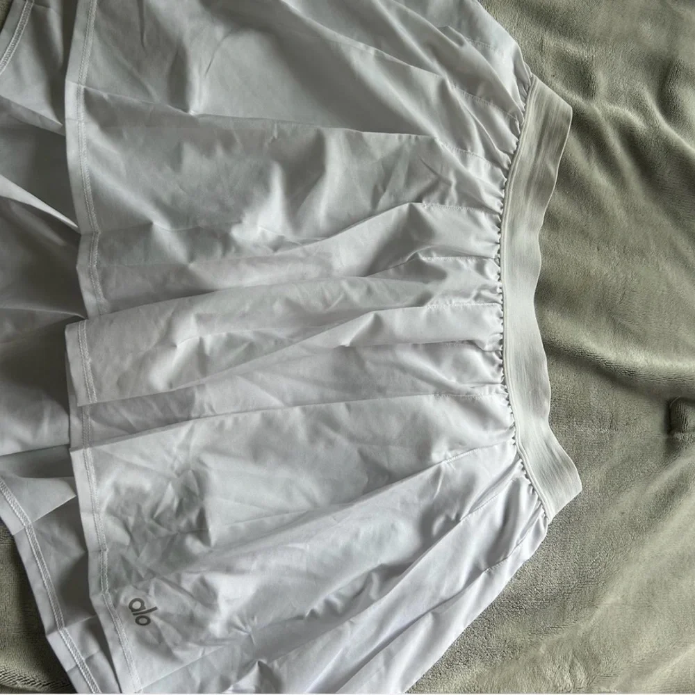 ALO Yoga White Skirt